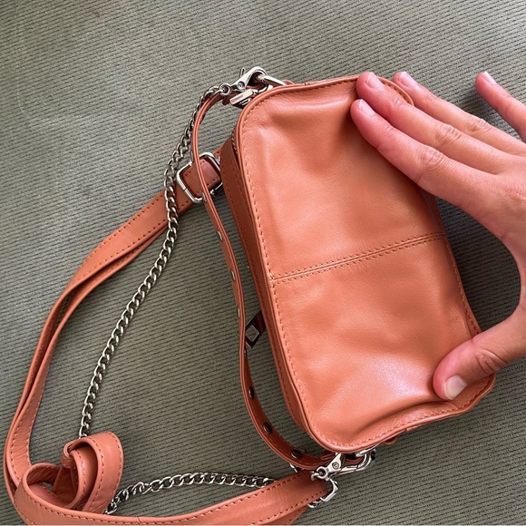 Bag - Picture 2 of 4